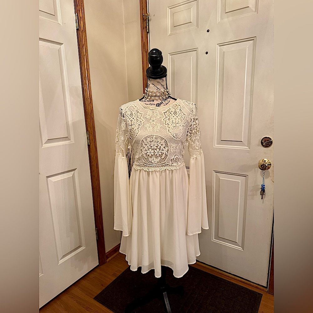 Altar'd State Cream Lace bell Sleeve Dress size small